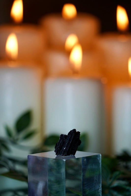 Black Tourmaline Raw