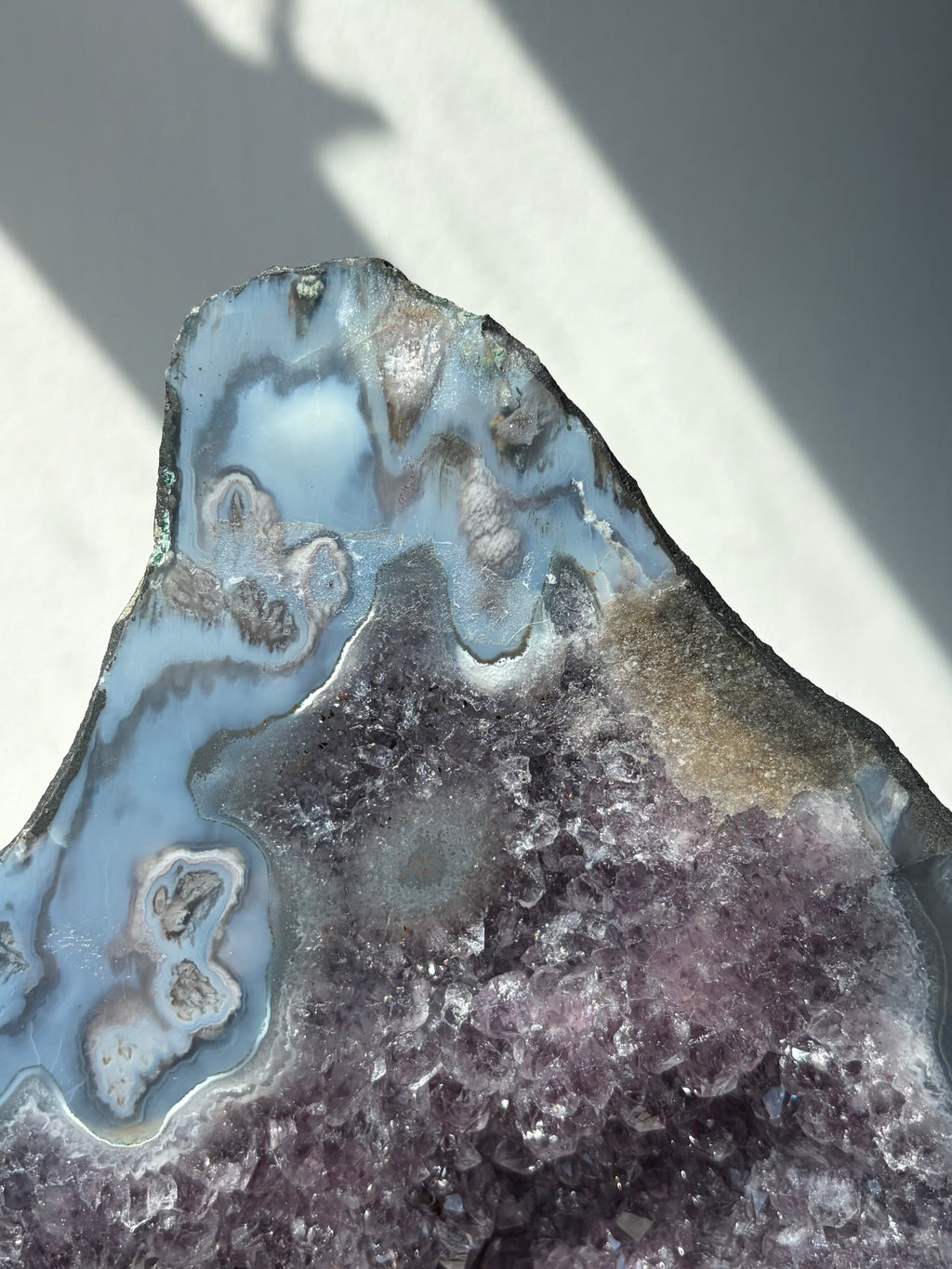 4.7kg Chalcedony x Amethyst Church