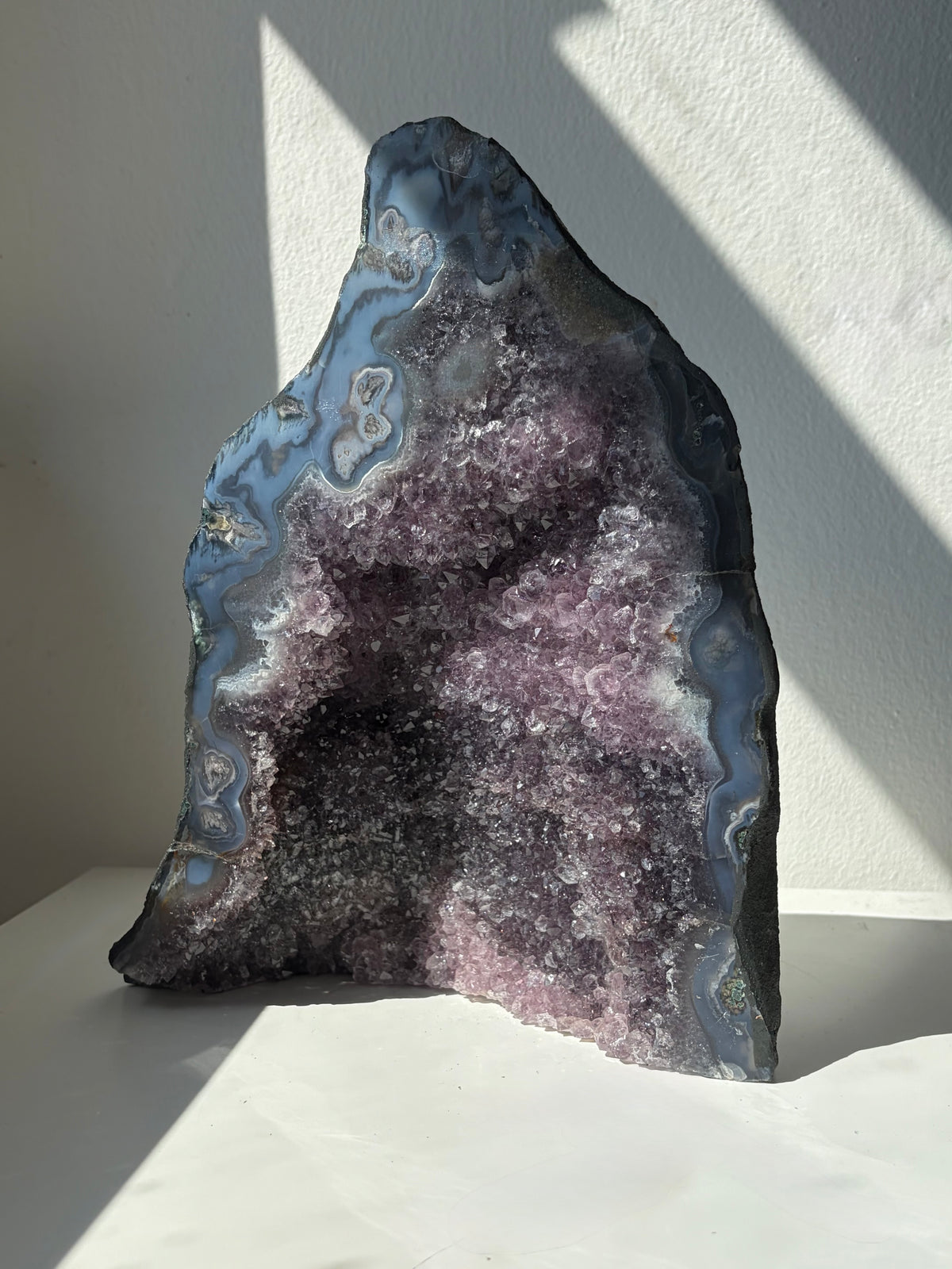 4.7kg Chalcedony x Amethyst Church